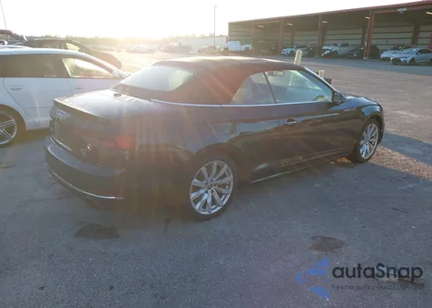 2018 Audi A5 2.0T Premium z USA, uszkodzony, nr VIN WAUWNGF52JN007704